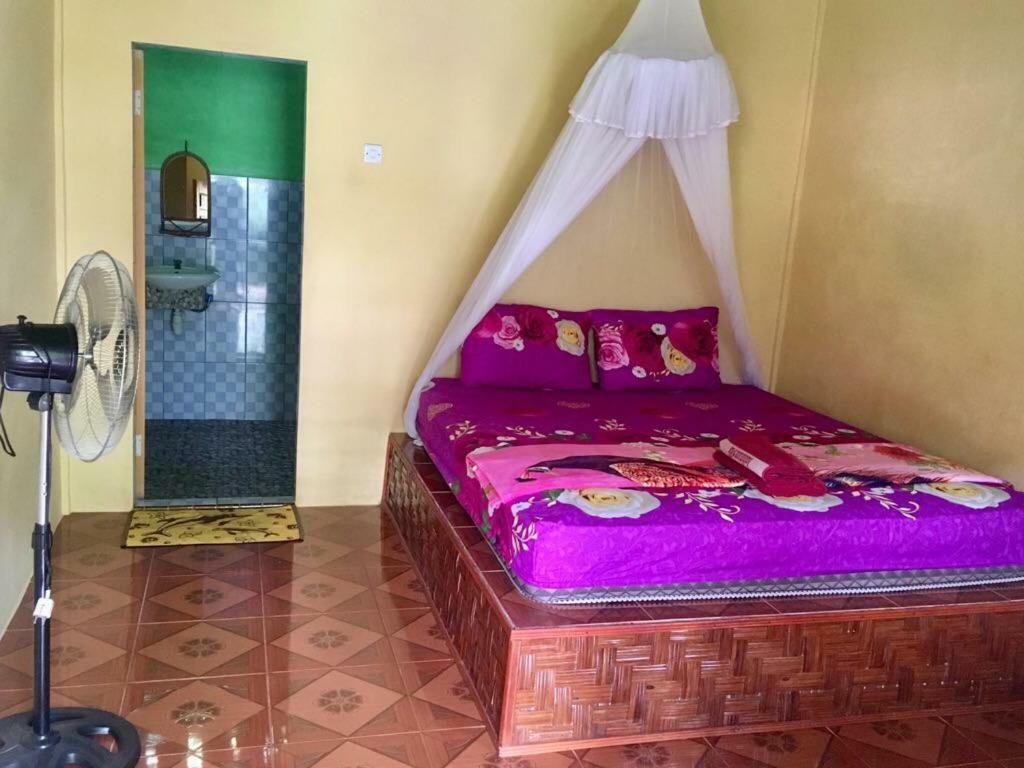 Sahnan Guest House Bukit Lawang Exterior photo