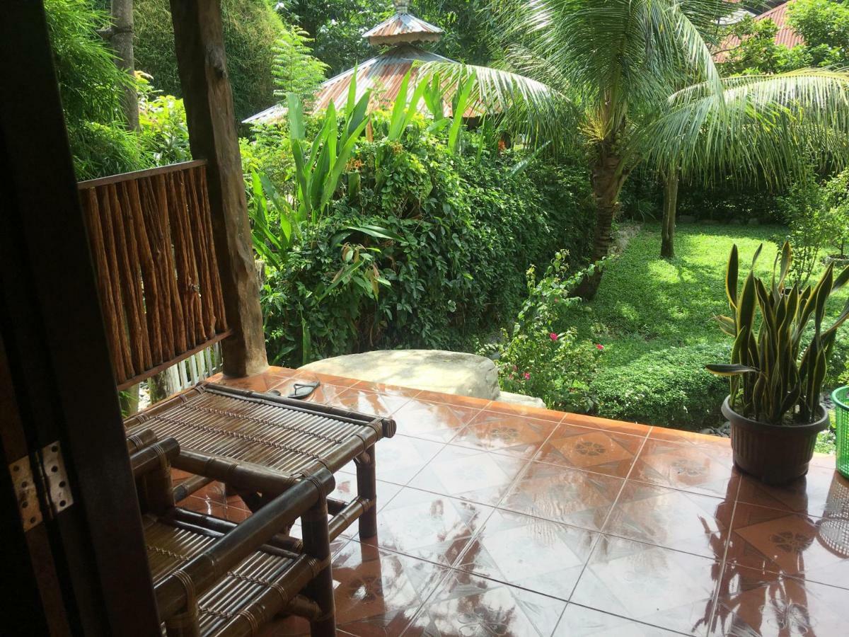 Sahnan Guest House Bukit Lawang Exterior photo